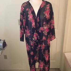 NWT LuLaRoe Large floral Shirley
